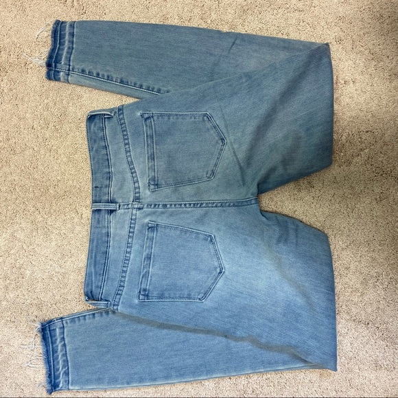 Design Lab Mid Rise Skinny Jeans - Picture 3 of 3